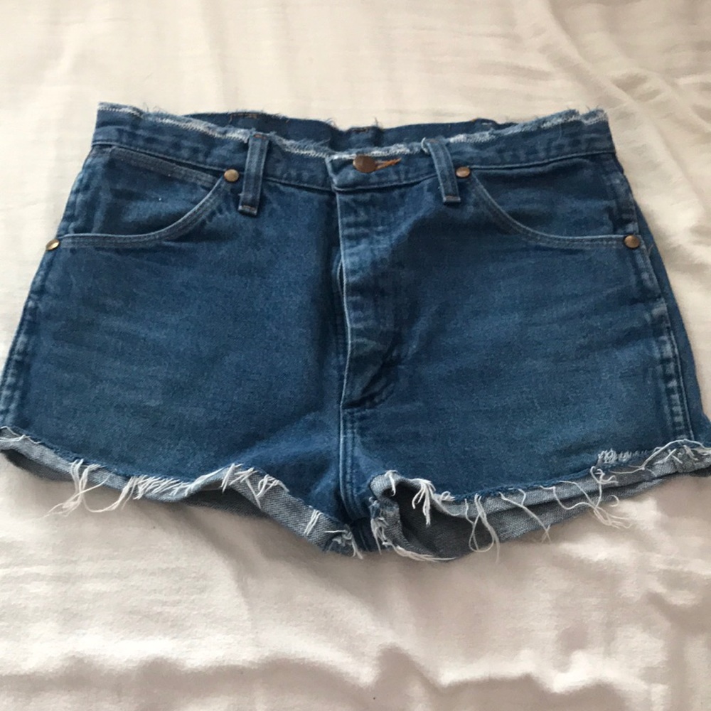 Hi rise jean shorts